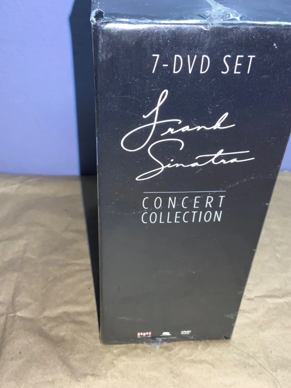 Frank Sinatra: Concert Collection (DVD, 2010, 7-Disc Set) new sealed - Picture 4 of 4
